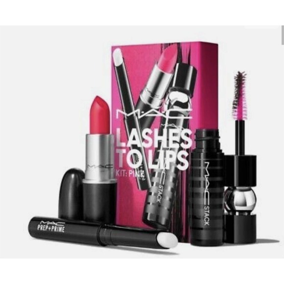 MAC 3-Pc. Lashes To‎ Lips Superstar Set - Picture 1 of 7
